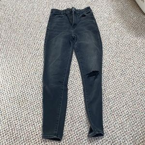 Black ripped jeggings